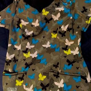 Cherokee infinity scrub top